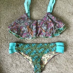 Maaji flounce top bikini size Small
